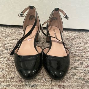 Steve Madden - Madden Girl black patent block heel